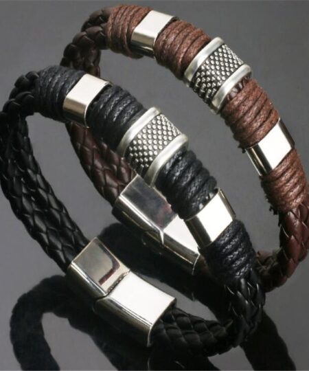 Bracelet à breloques en acier inoxydable de haute qualité tressé noir marron Bracelet en cuir véritable pour les bijoux de Bracelet de main des hommes