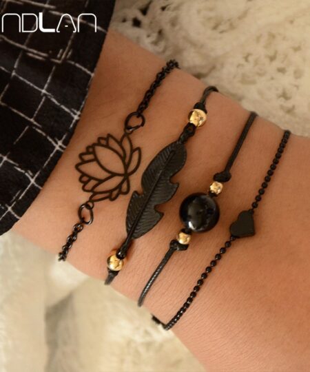 Sindlan 4 pièces gothique noir plume Lotus Bracelets ensemble coeur breloque Boho Bracelets pour femmes poignet chaîne Bracelets bijoux de mode